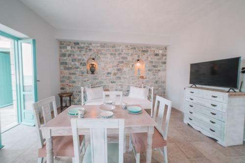 Apartamento George Seafront Suites
