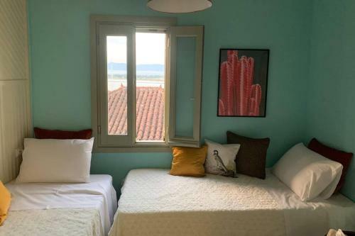 Master Rose House With Sea View
