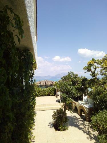 Athanasia Villa