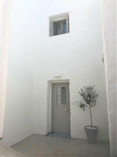 Asimi House