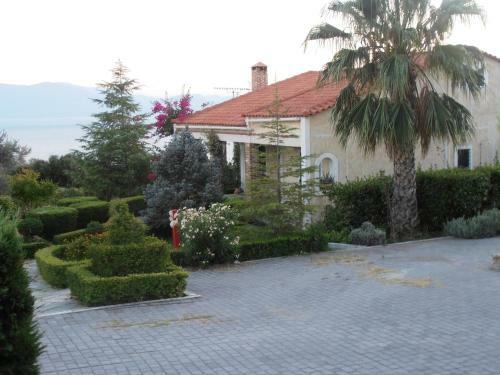 Vila Kalostous
