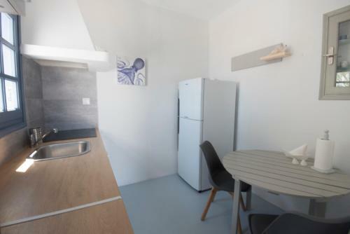 Thalassa Seafront Brand New 1bd House In Naousa