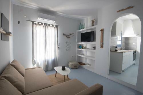 Thalassa Seafront Brand New 1bd House In Naousa