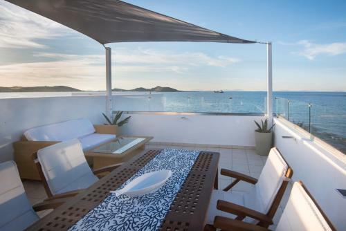 Thalassa Seafront Brand New 1bd House In Naousa