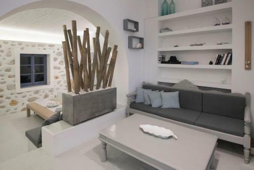 Kyma Seafront Brand New 2bd House In Naousa