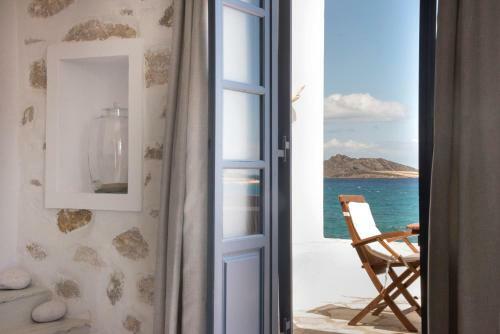 Kyma Seafront Brand New 2bd House In Naousa