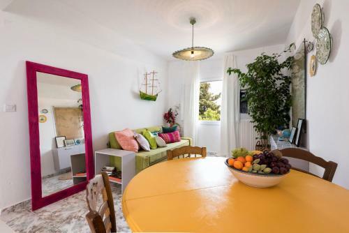 Menta House Ii, Naousa