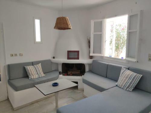 Charming House In Naoussa