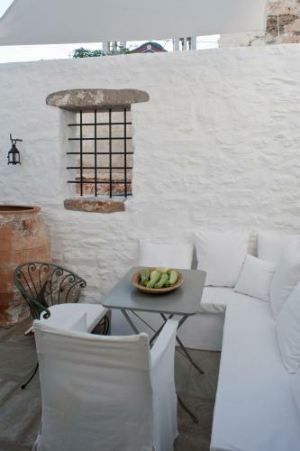 The Olive House Naoussa