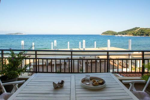 Dimar Apartments