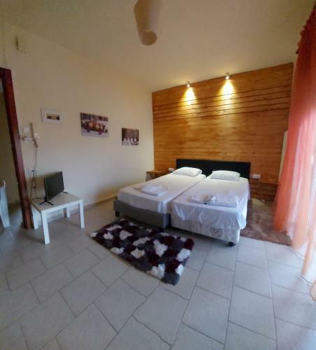 Nefeli Apartments ?????????