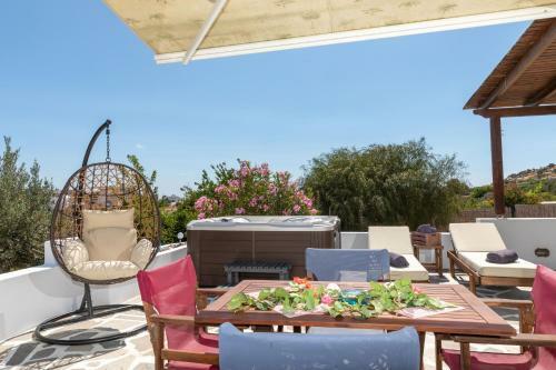 Villa Parisi Naxos Luxury Villas&jacuzzi