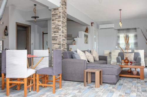 Villa Parisi Naxos Luxury Villas&jacuzzi