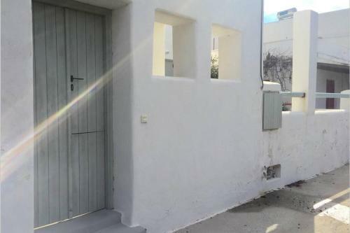 Emelias House Sea Side