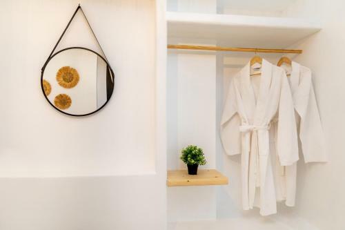 Camares Of Castle - New Luxury Apartments