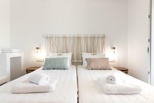 Isalos Villas With Private Pool