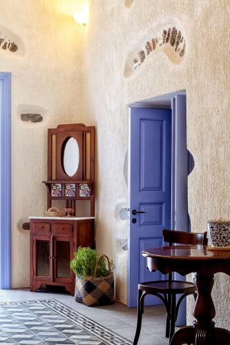 Villa Georgilas Cave House