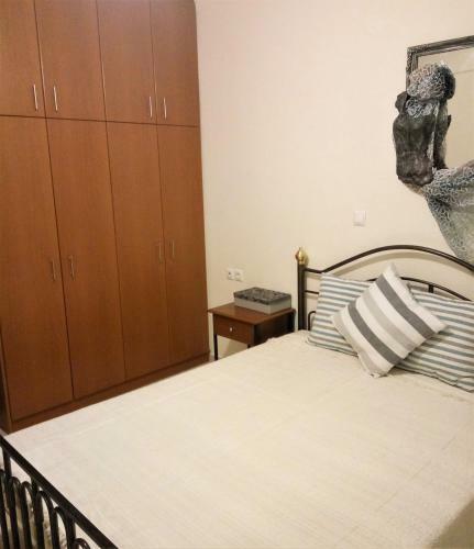 Menexe Apartments-kelyfos