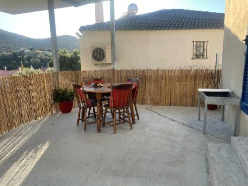 Detached House Katafigi