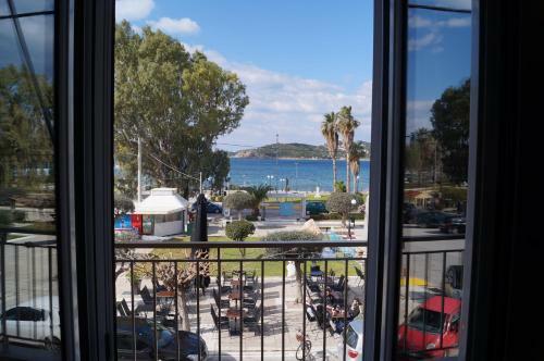 Sea Side Apartment