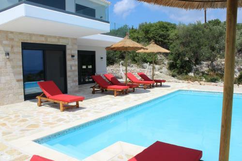 "villa Maura-lefkada" Also For Pool Party With Sea View