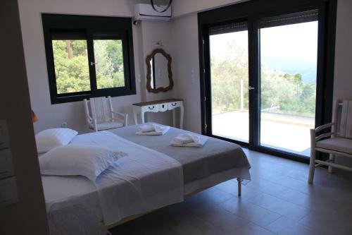 "villa Maura-lefkada" Also For Pool Party With Sea View