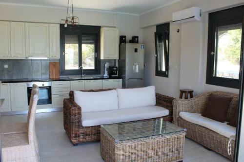 "villa Maura-lefkada" Also For Pool Party With Sea View