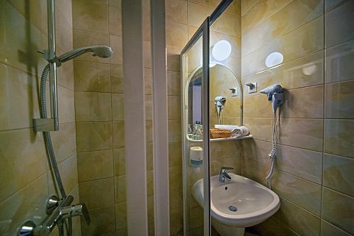 K�t Korona Konferencia �s Wellness Hotel