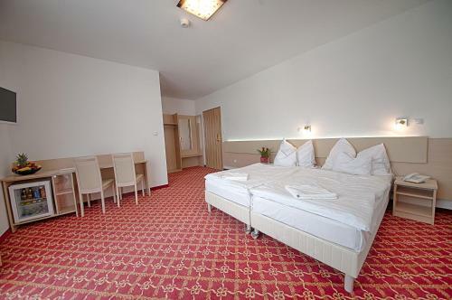 K�t Korona Konferencia �s Wellness Hotel