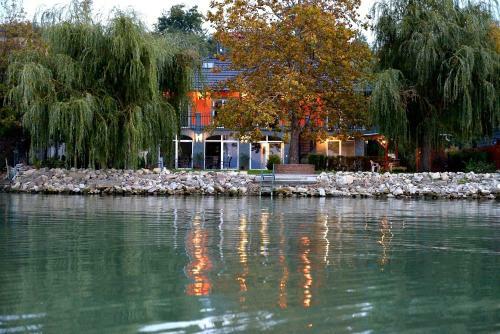 Hostal Gr�nit Villa
