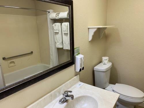 Hotel Stratford Inn
