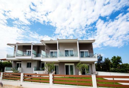 The Papoutsakis Apartments