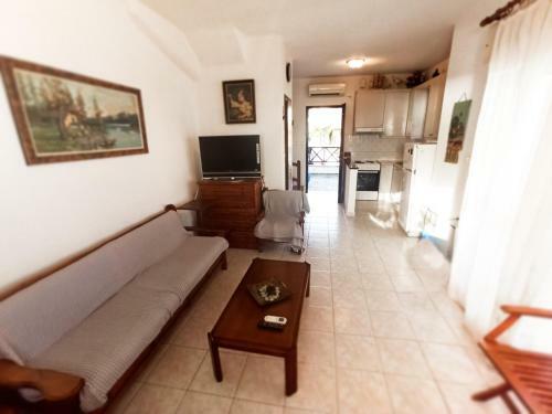 Zennova #22 Nikiti Sea Side House