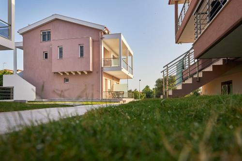 Siblings Apartments