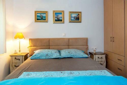 Luxury Nikiti?s House