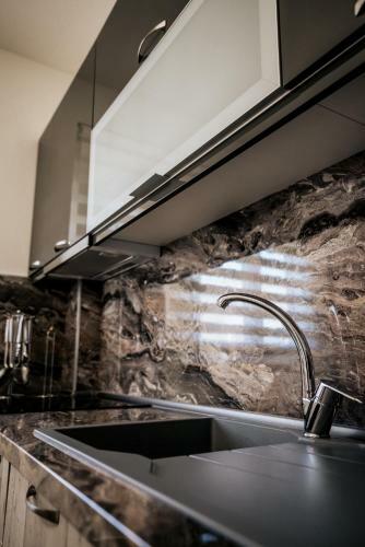 Emerald Luxury Apartments
