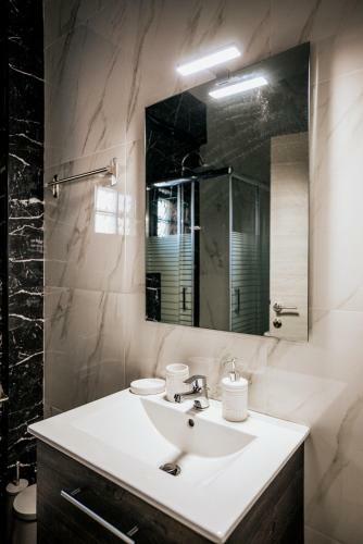 Emerald Luxury Apartments