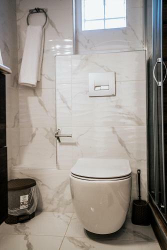 Emerald Luxury Apartments
