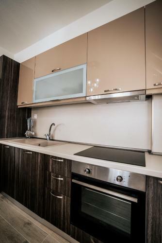Emerald Luxury Apartments