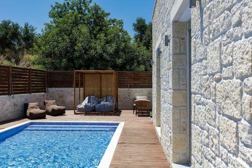 Villa Vera - With Private Heated Pool & Jacuzzi