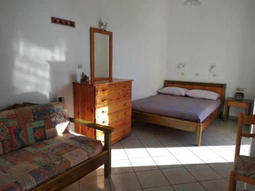 Ton Mari Apartments