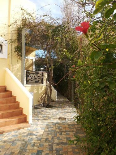 Ton Mari Apartments