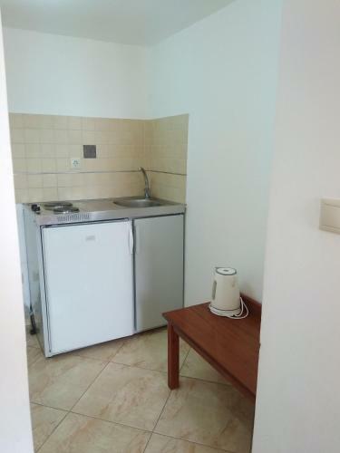 Ton Mari Apartments