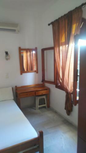 Hostal Spamandos Rooms