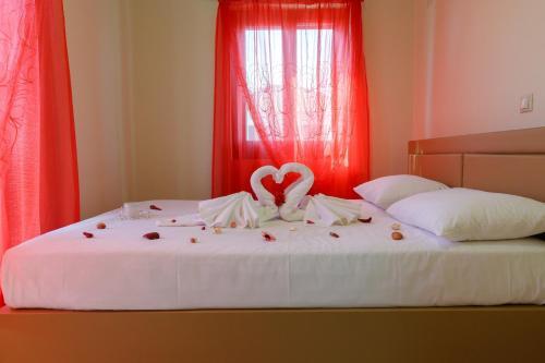 Glyfada Villas ||