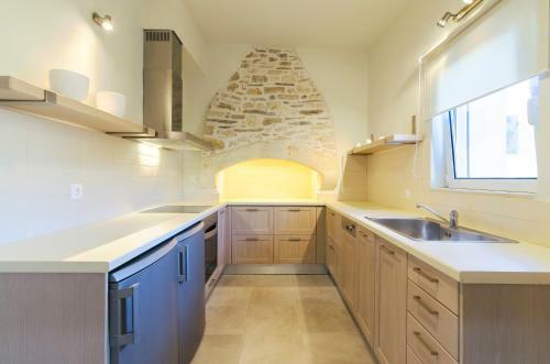 Leny's Seaside House