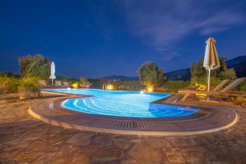 Chania Secluded Retreat - Kallithea Luxury Villa
