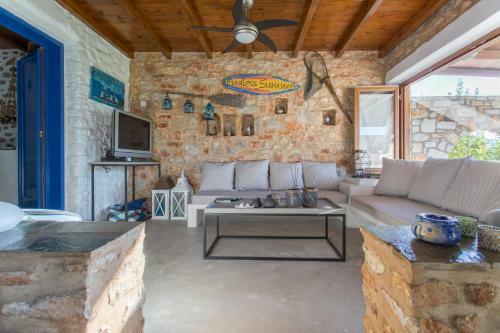 Villa Nikoletta In Krotiri Offering Amazing Views!