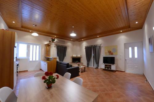 Patras Cozy Lodge