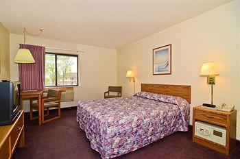 Hotel Americas Best Value Inn New London